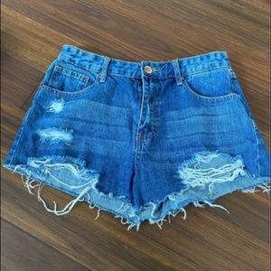 Highwaisted Jean shorts